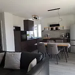 Mira