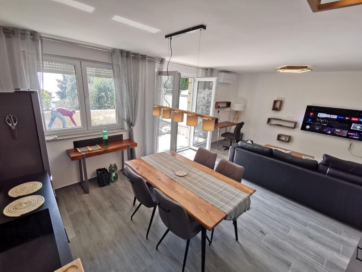 Mira Appartement Split